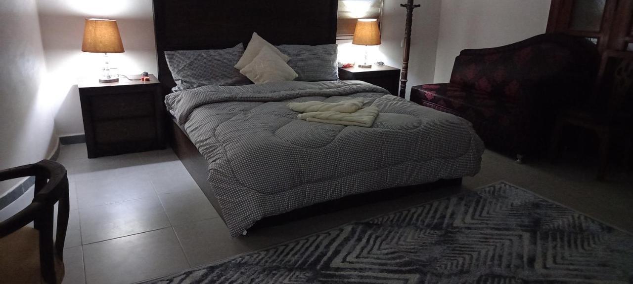 Jasmine'S House Apartment จีราช ภายนอก รูปภาพ