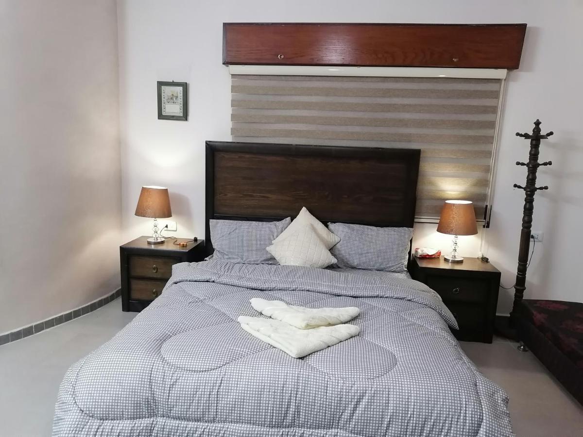 Jasmine'S House Apartment จีราช ภายนอก รูปภาพ