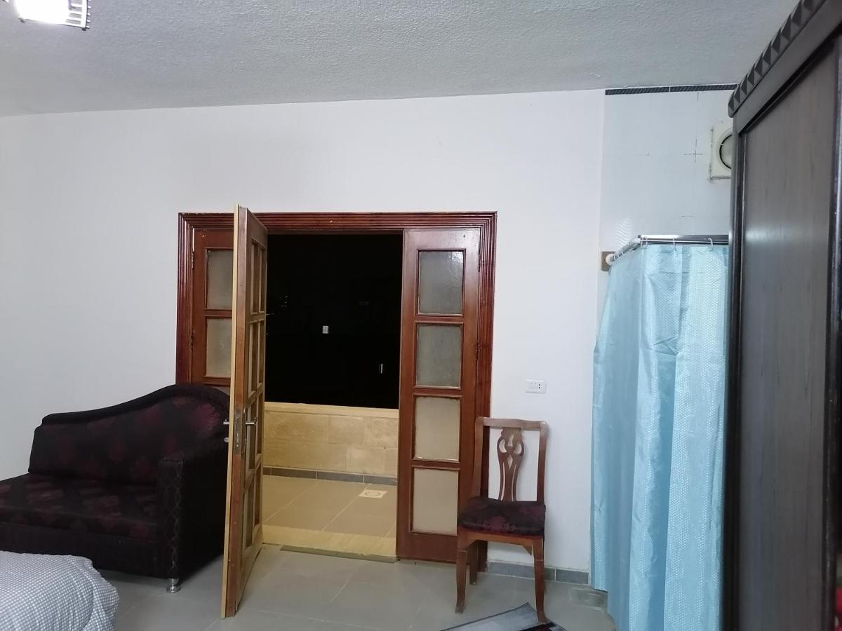 Jasmine'S House Apartment จีราช ภายนอก รูปภาพ