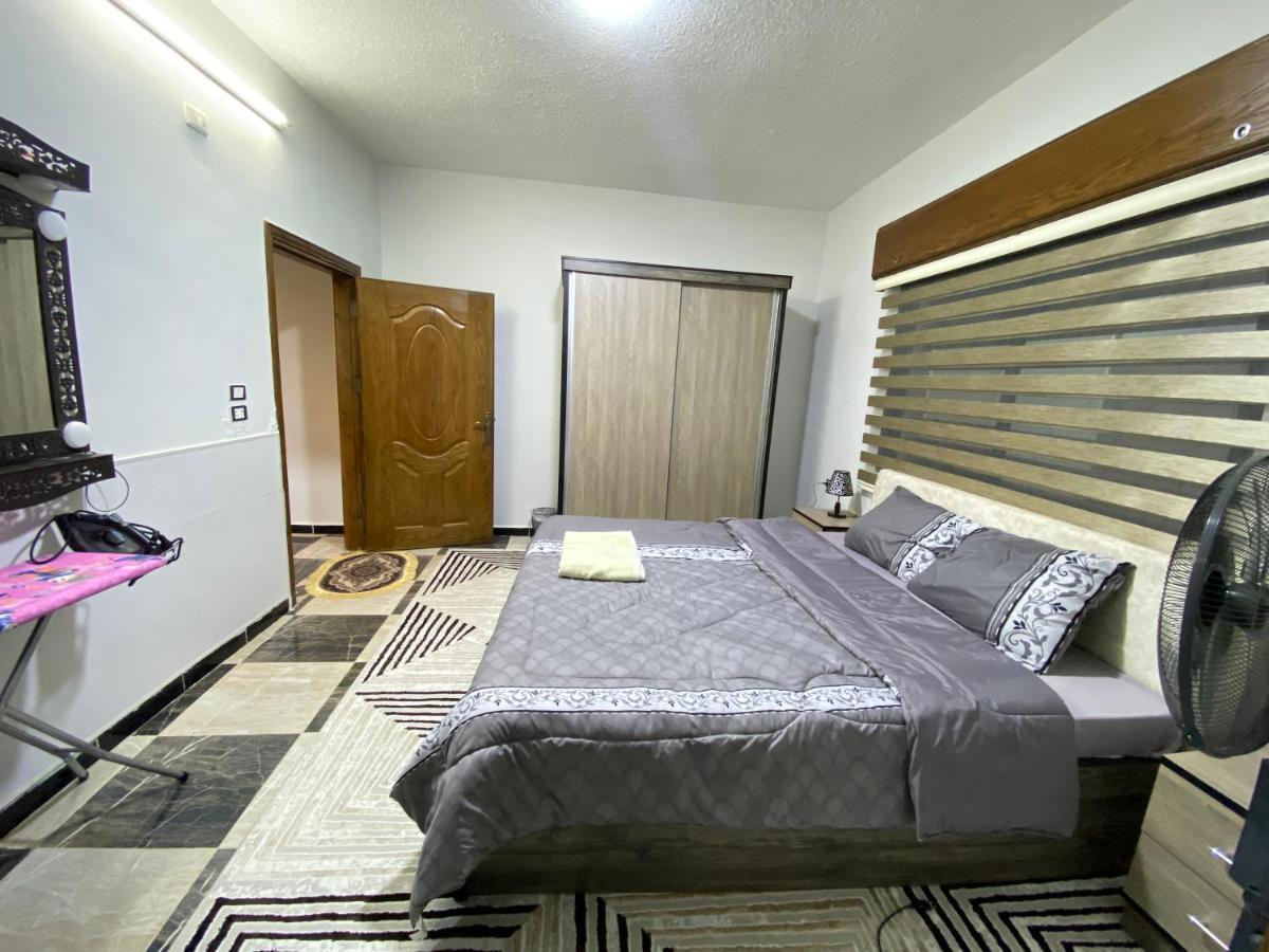 Jasmine'S House Apartment จีราช ภายนอก รูปภาพ