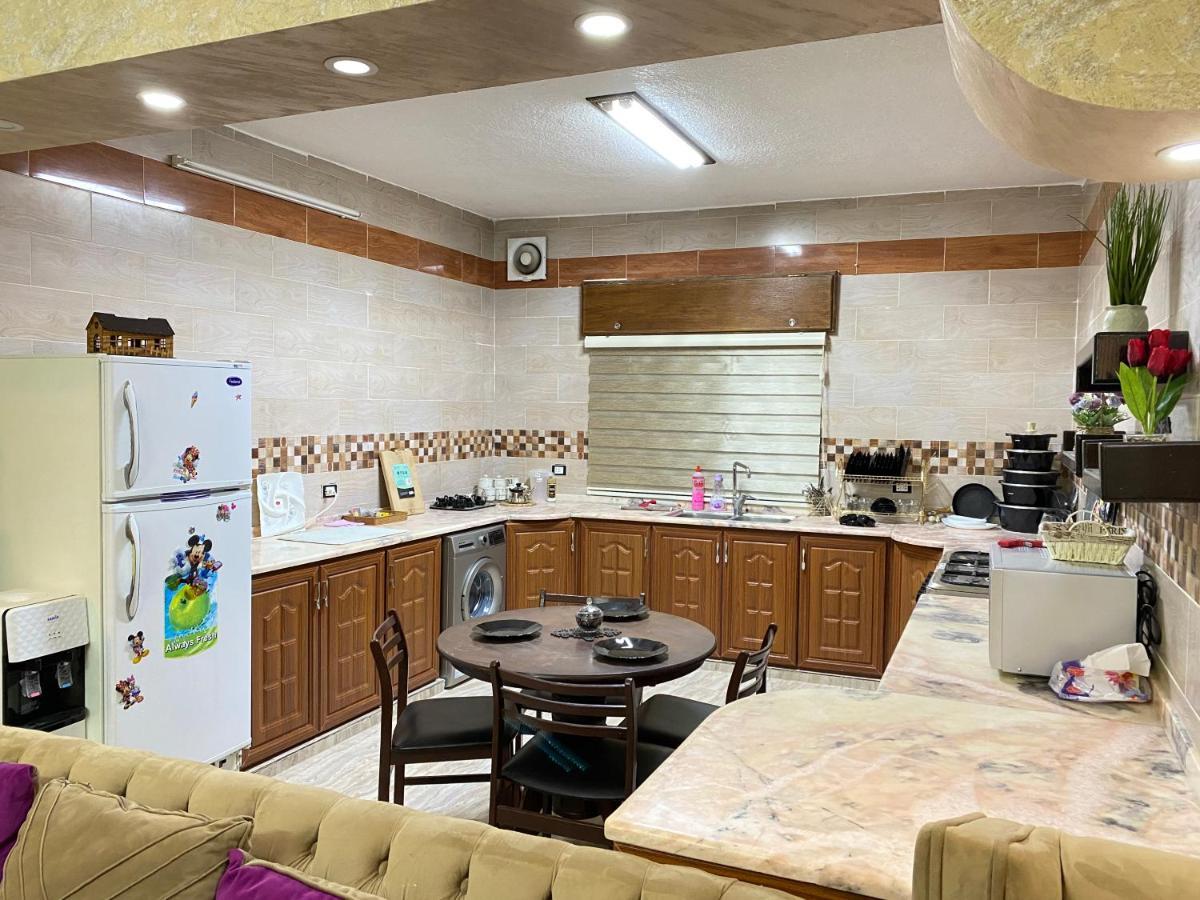 Jasmine'S House Apartment จีราช ภายนอก รูปภาพ